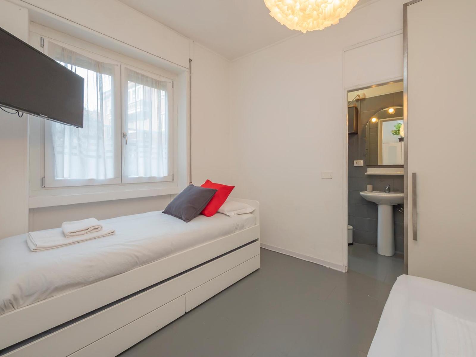 Italstay - Suite Sui Navigli - Pet Friendly Milánó Kültér fotó
