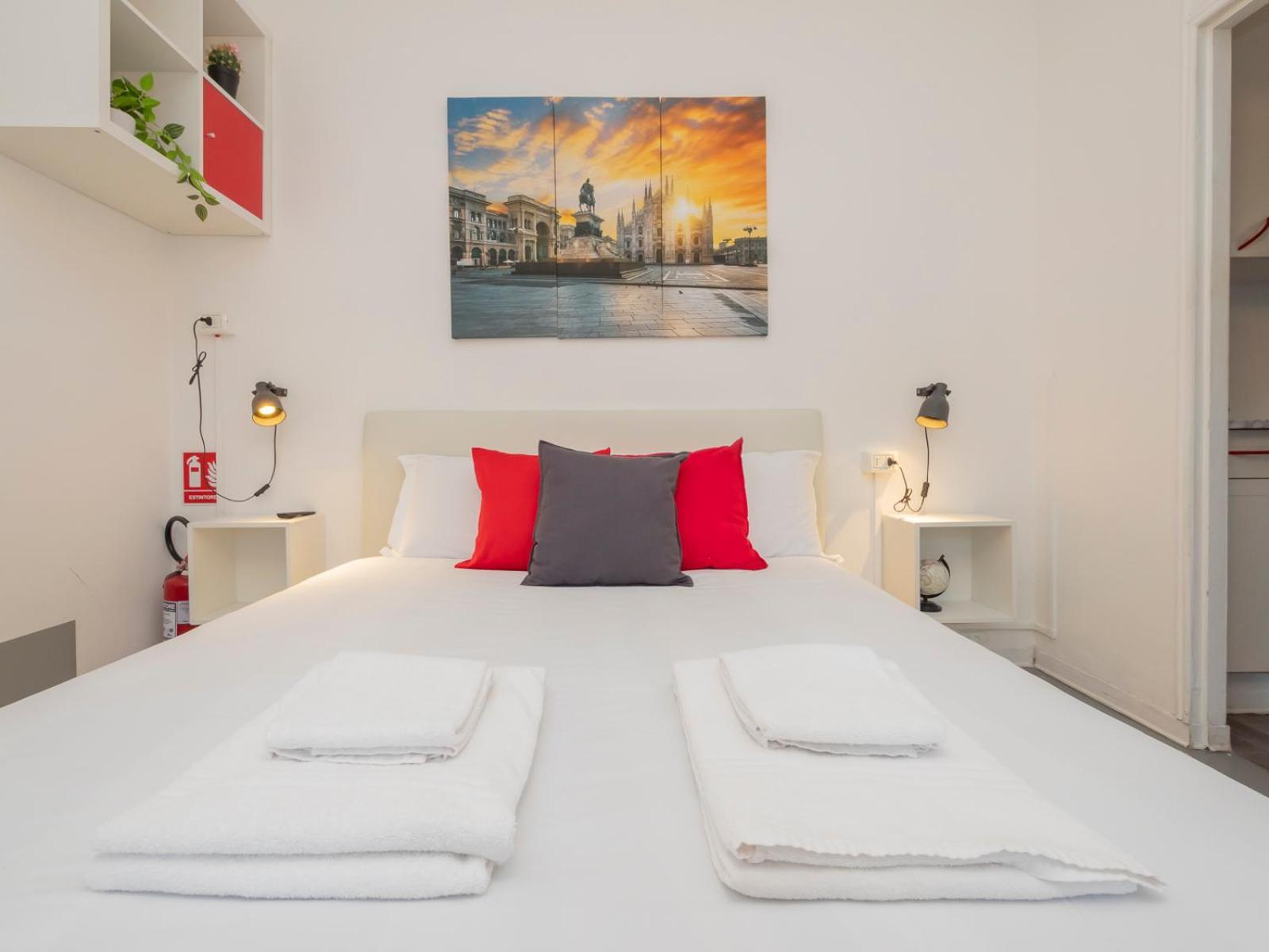 Italstay - Suite Sui Navigli - Pet Friendly Milánó Kültér fotó